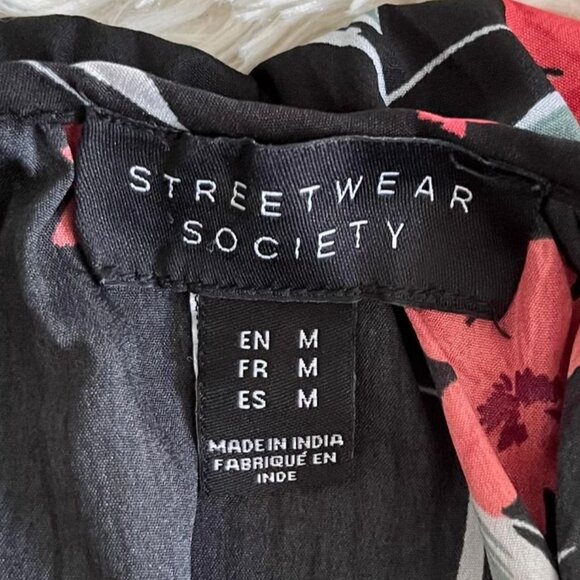 Streetwear Society - Floral Top 🌺 - Picture 6 of 7